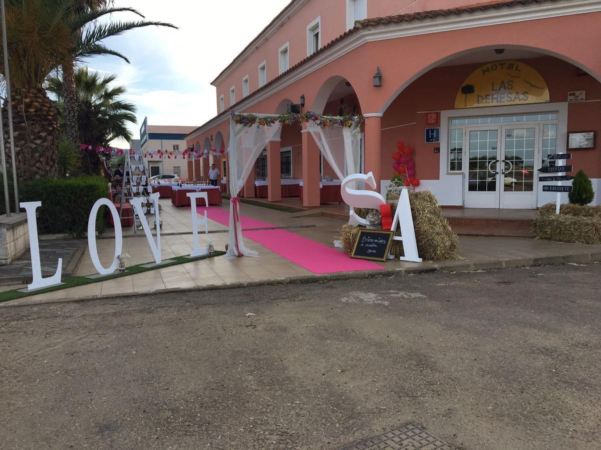 Hotel Las Dehesas Navalvillar de Pela Eksteriør bilde